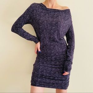 Michael kors off-shoulder midi ruched dress